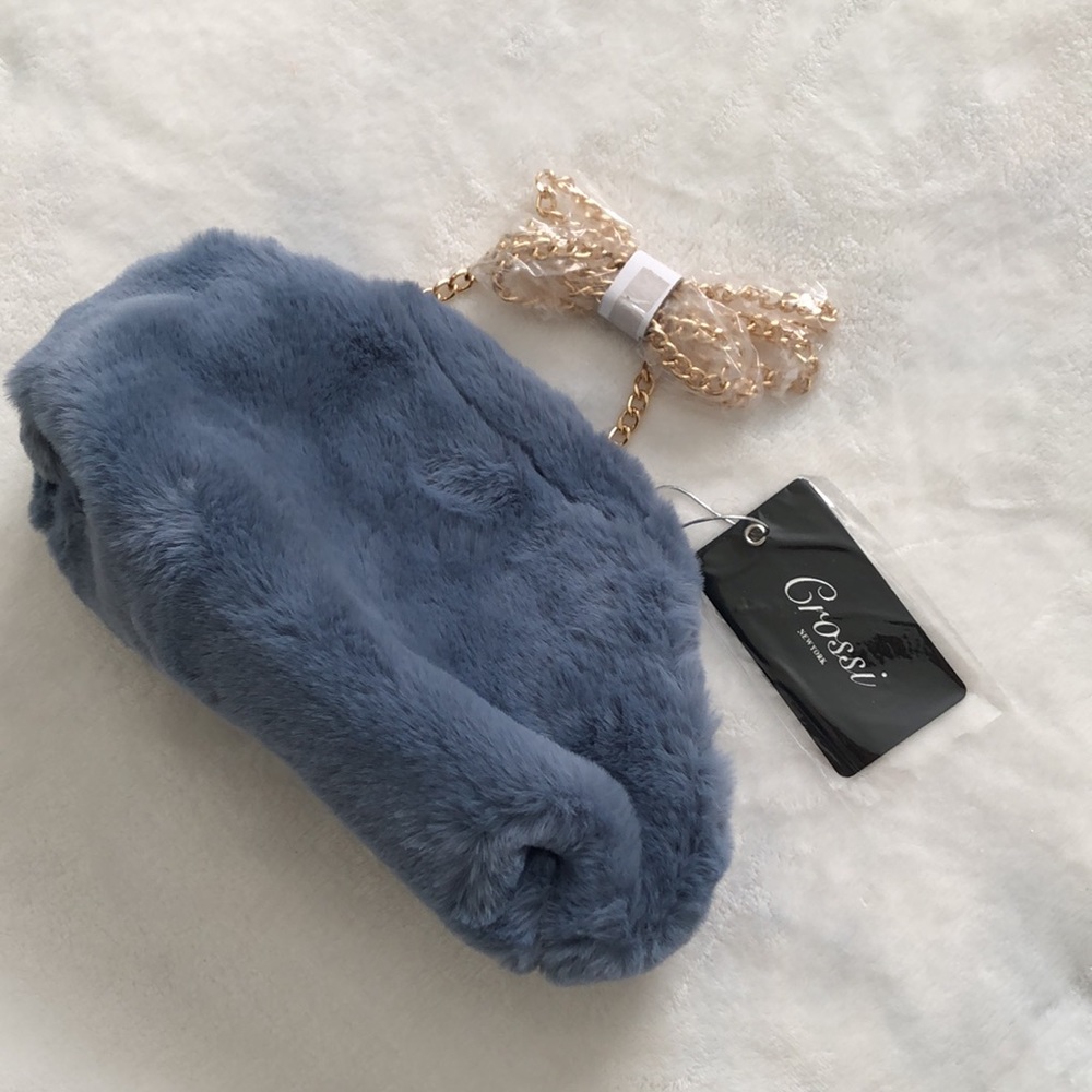 New Grossi faux fur crossbody hand bag from forever 21